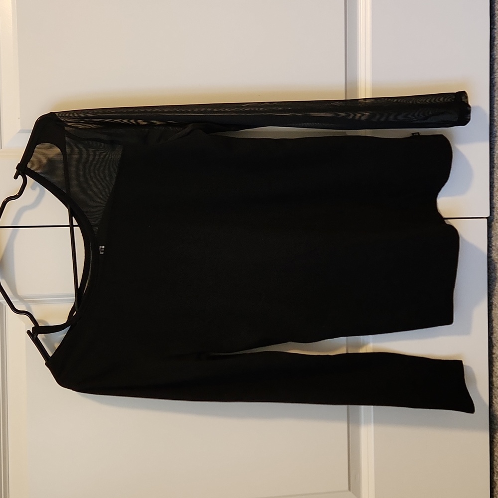 Fabletics long sleeved shirt, black, medium, one arm sheer
